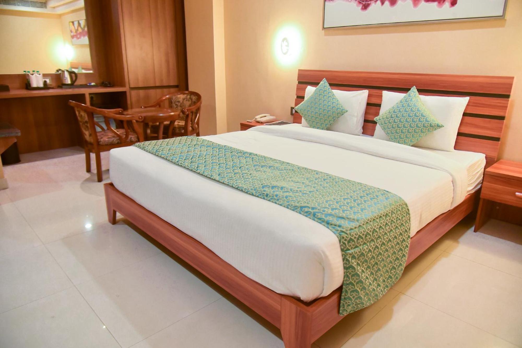 Hotel Apollo Grand 古瓦哈提 外观 照片