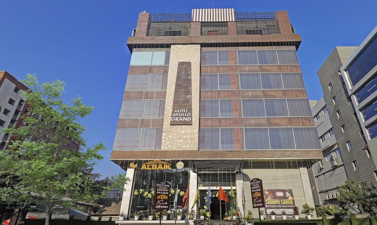 Hotel Apollo Grand 古瓦哈提 外观 照片